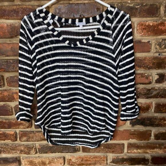 Splendid Black & White Loose Open Knit 3/4 Sleeve High Low Top Women's Size XS - Picture 1 of 8